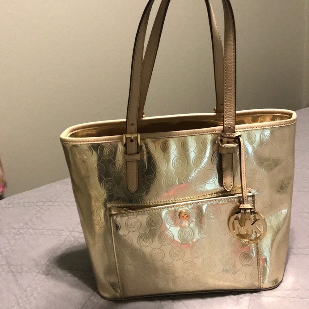 Michael Kors purse